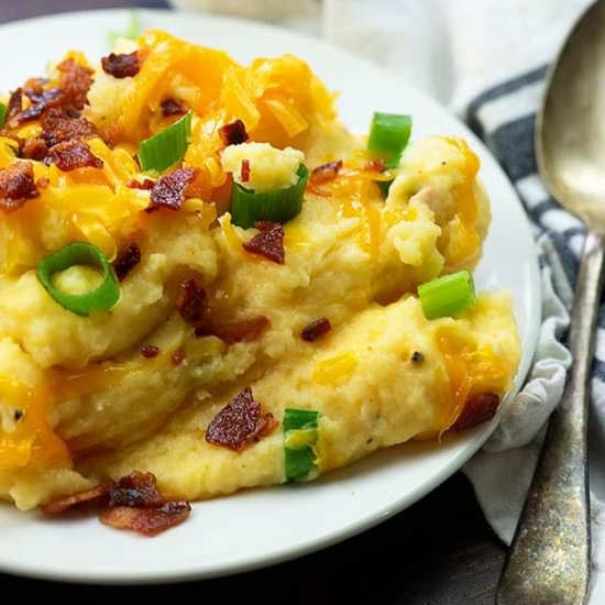 CROCKPOT LOADED MASHED POTATOES