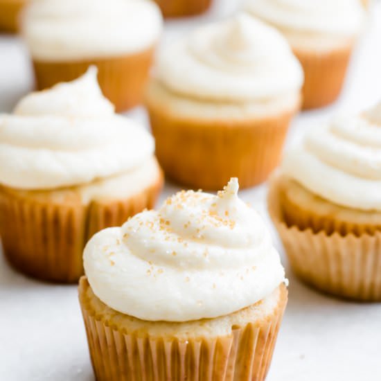 Peach Moscato Cupcakes