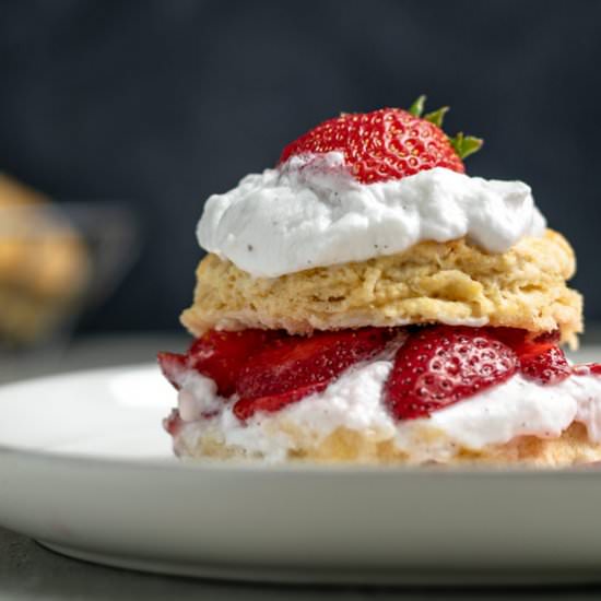Vegan Strawberry Shortcake