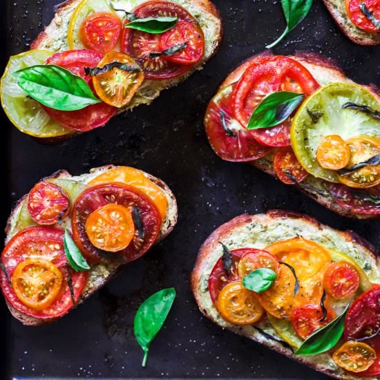 Heirloom Tomato & Vegan Pesto Toast