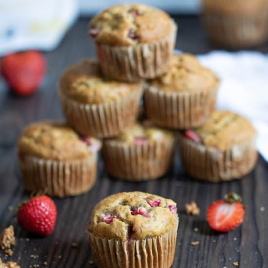 Strawberry Banana Breakfast Muffins