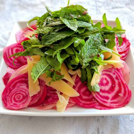 Herby beetroot salad