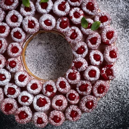 Raspberry Tart and Mascarpone Cream