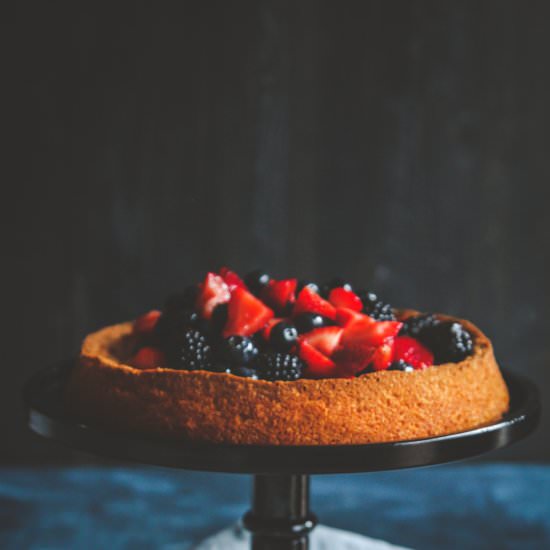 Gluten Free Lemon Berry Cake