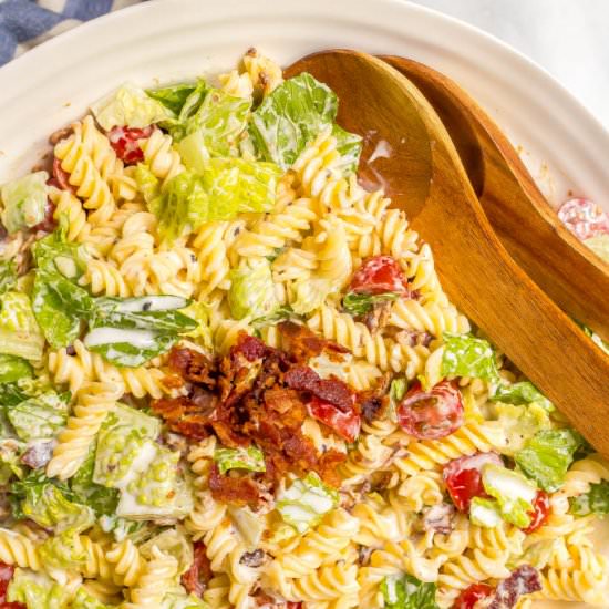 Creamy BLT Pasta Salad