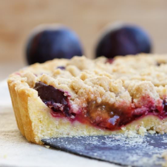 The Best Plum Tart