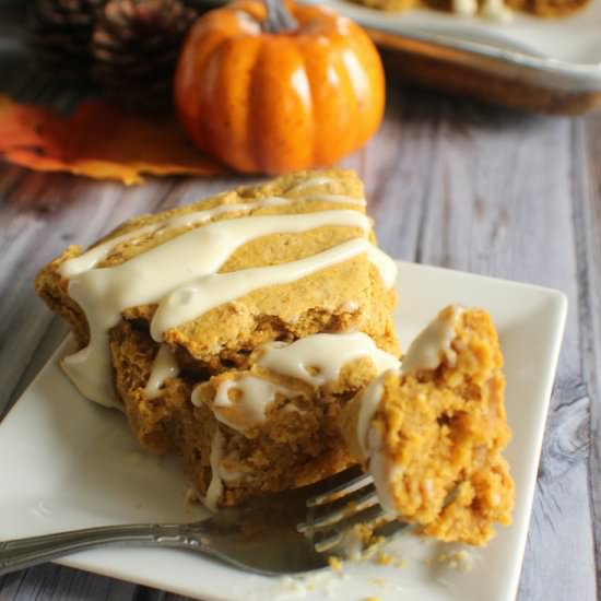 Pumpkin Scone With Maple Cream