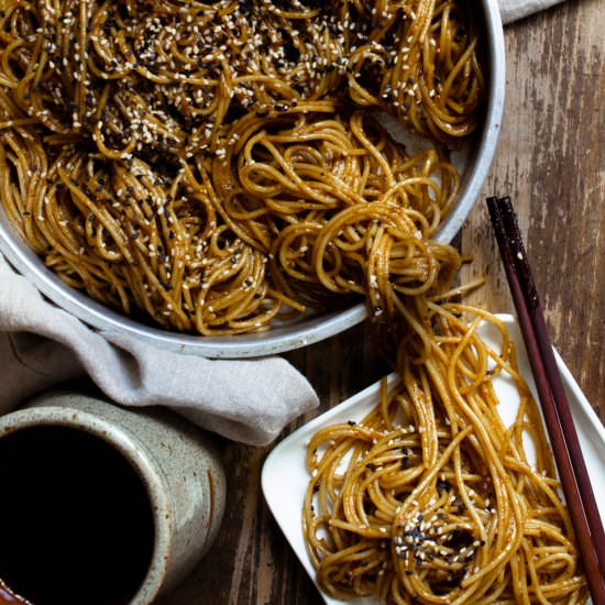 Garlic Noodles