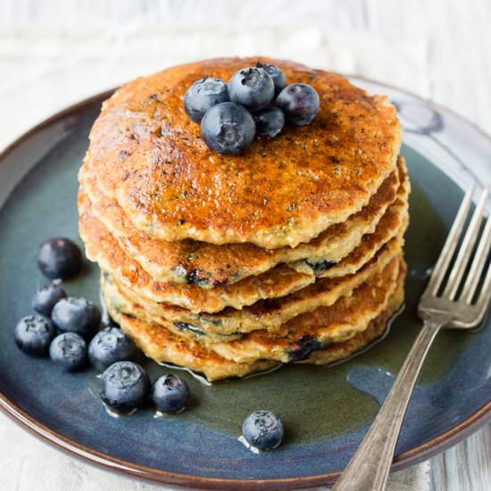 Vegan Oatmeal Pancakes