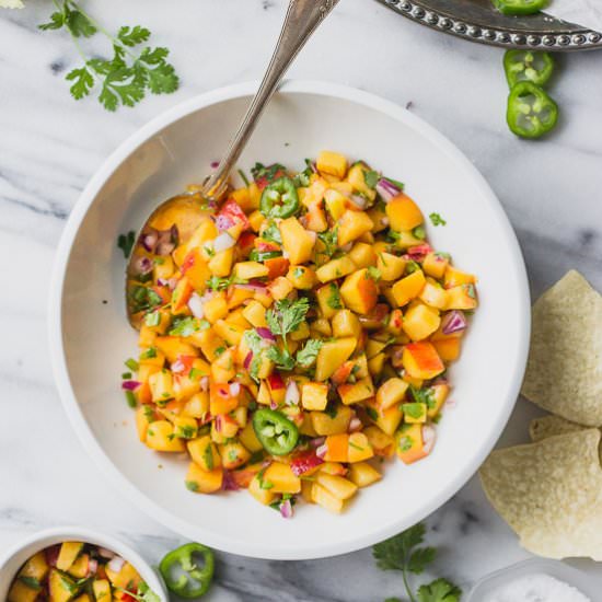 5 Ingredient Peach Salsa