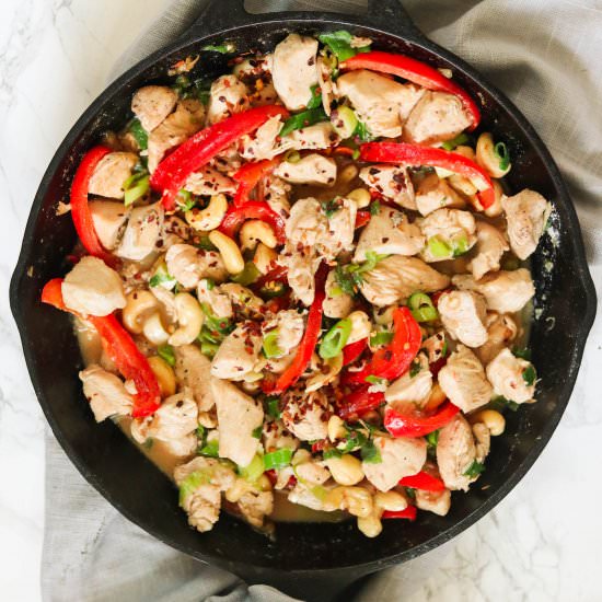 Whole30 & Paleo Cashew Chicken