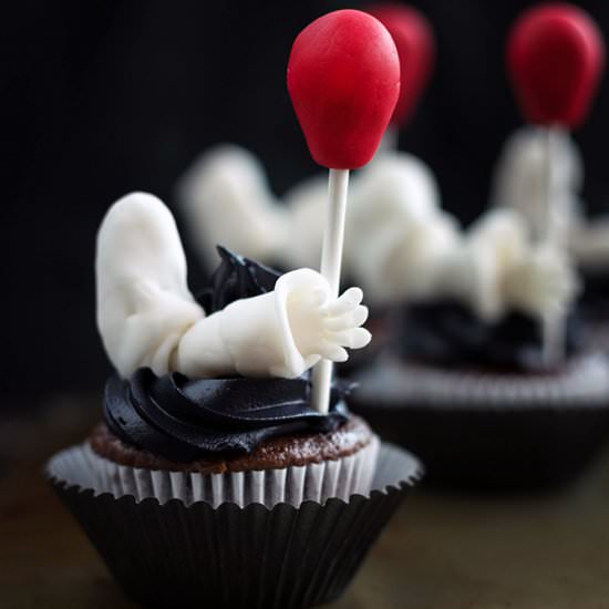 Creepy Clown Cupcakes