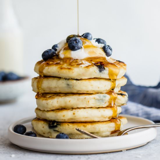 Vegan blueberry pancakes
