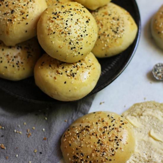 Everything Bagel Rolls