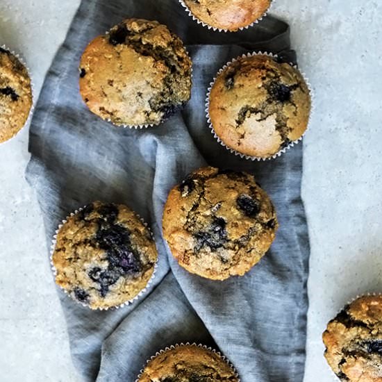 BLUEBERRY OATMEAL MUFFINS