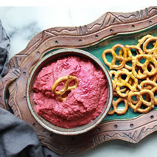 Easy Red Beet Hummus