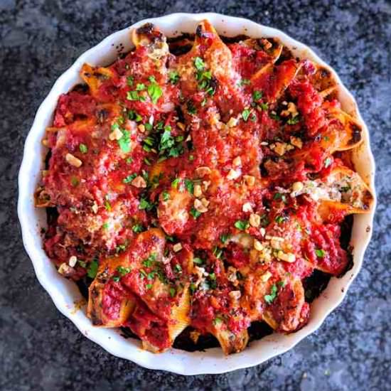 Jumbo pasta shells