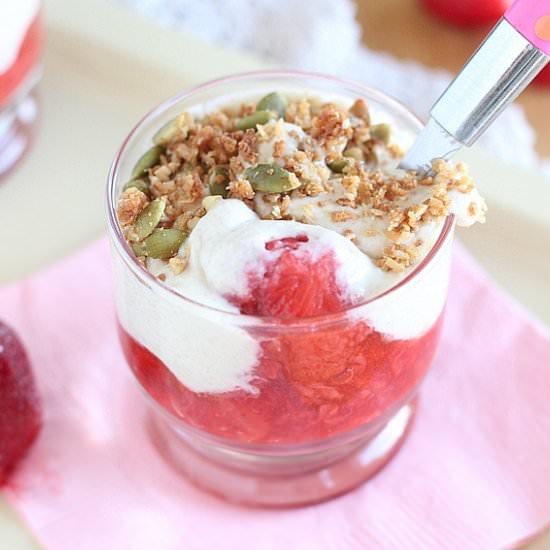 Strawberry Cheesecake Parfaits