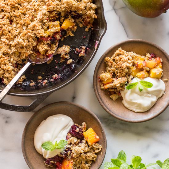 Mango Berry Breakfast Crisp