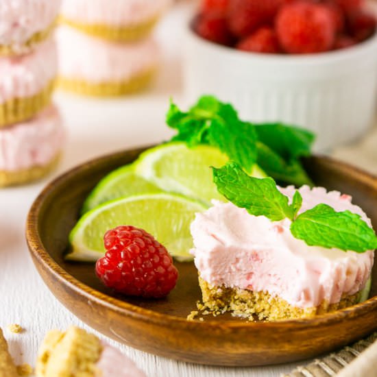 Raspberry Mojito No-Bake Mini Pies