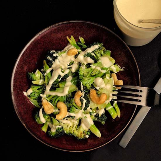 Broccoli with Cashew Sauce
