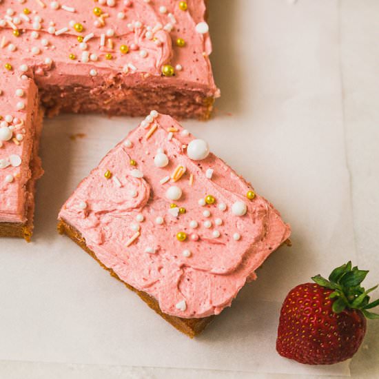 Strawberry Cake