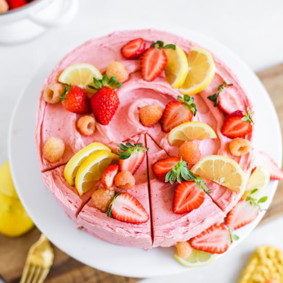 Strawberry Lemon Cake with Lemon Cu
