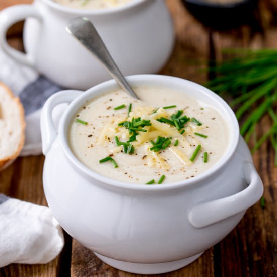 Creamy Cauliflower Soup