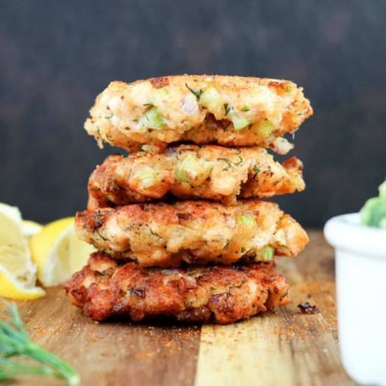 Old Bay Salmon Cakes