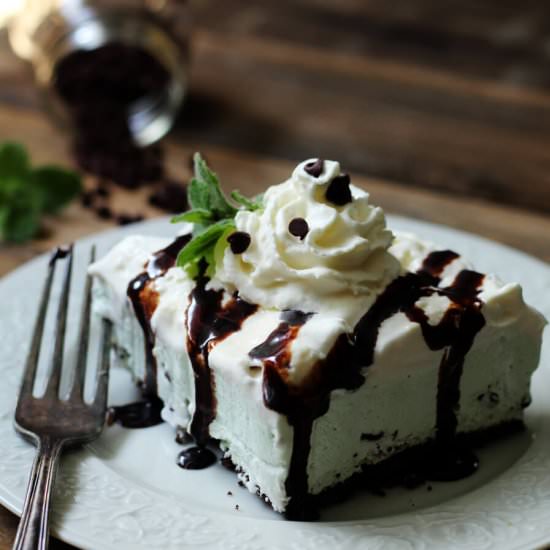 Mint Chocolate Chip No Bake Dessert