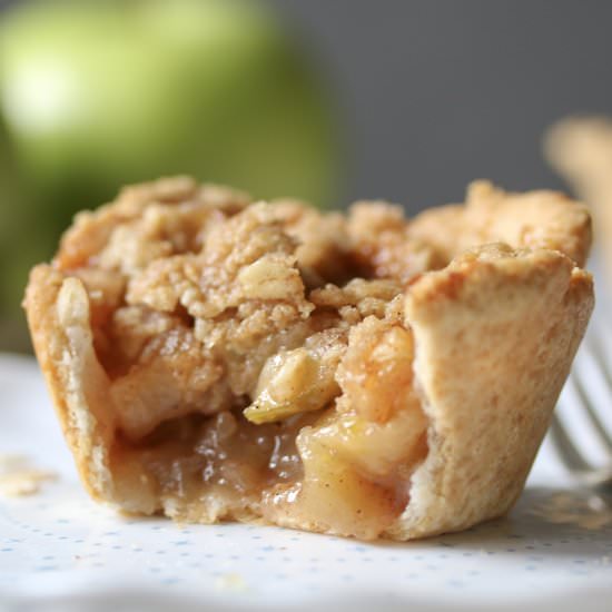Apple Crisp Cups