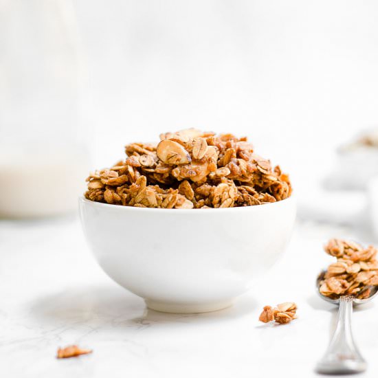 Healthy Vanilla Almond Granola