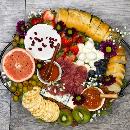 How to make a Stunning Cheese Board