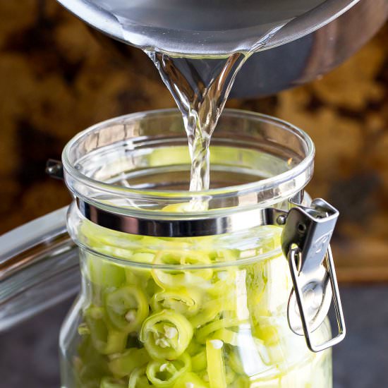 Quick Pickled Banana Peppers