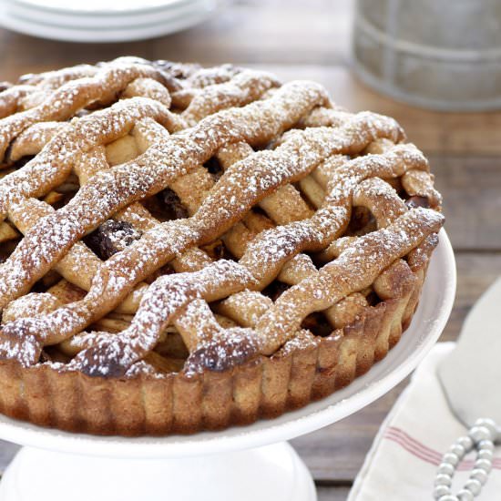 Apple Pie with Madjhul Dates
