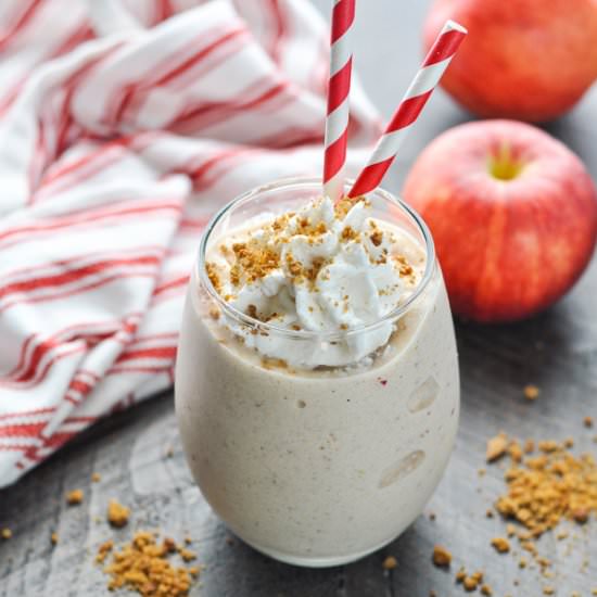 Apple Pie Protein Smoothie