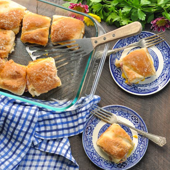 Make Ahead Ham and Cheese Sliders