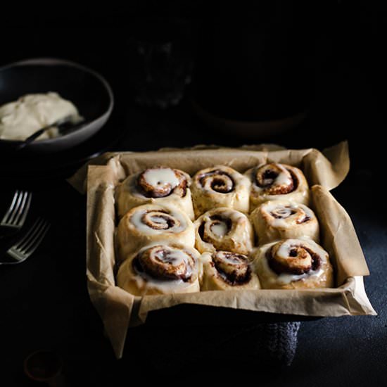 Quick 60 Minute Cinnamon Rolls