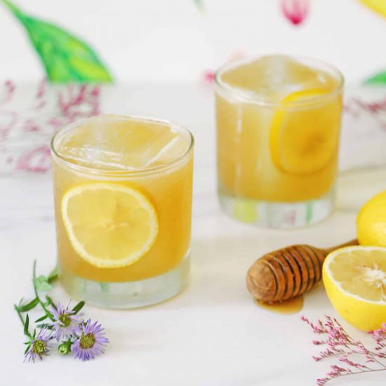 Gold Rush Cocktail