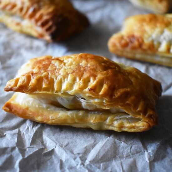 Oven Baked Vegan Curry Puffs