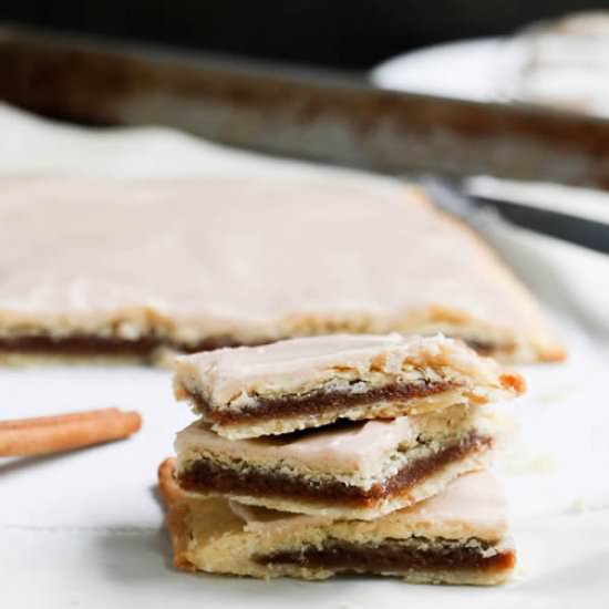 Frosted Brown Sugar Cinnamon Tart