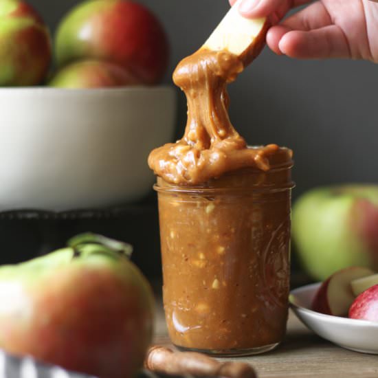 Peanut Butter Caramel Apple Dip