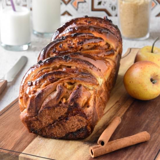 Apple Brioche