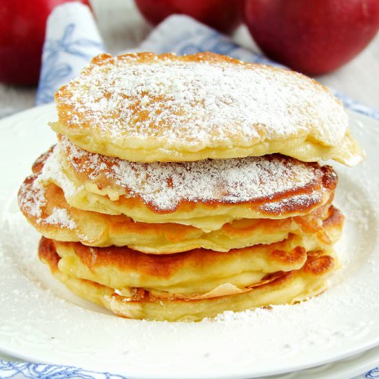 cheese pancakes with apples