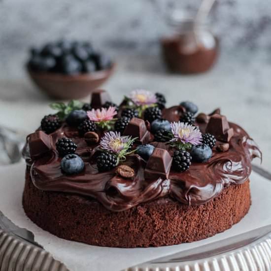 Coffee & walnut chocolate cake