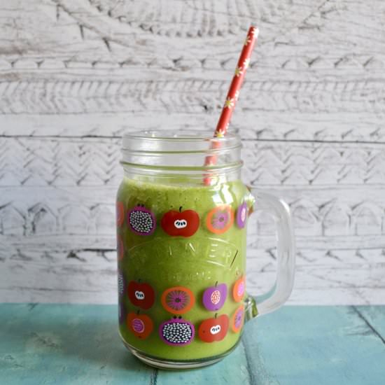 Banana and Kiwi Smoothie