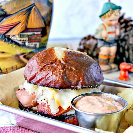 Oktoberfest Knockwurst Sandwich