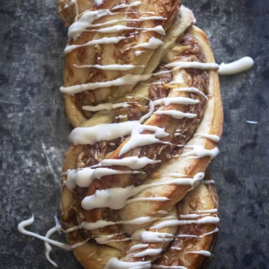Cinnamon Apple Twist Bread