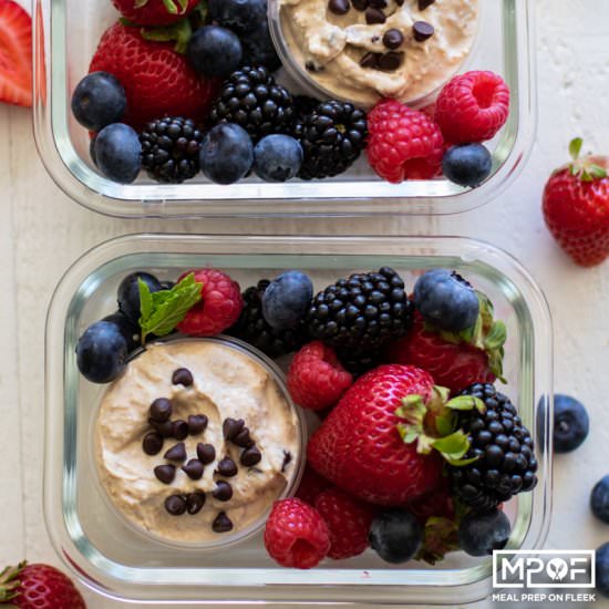 Low Calorie Greek Yogurt Fruit Dip