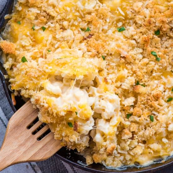 Ultimate Creamy Baked Mac & Cheese